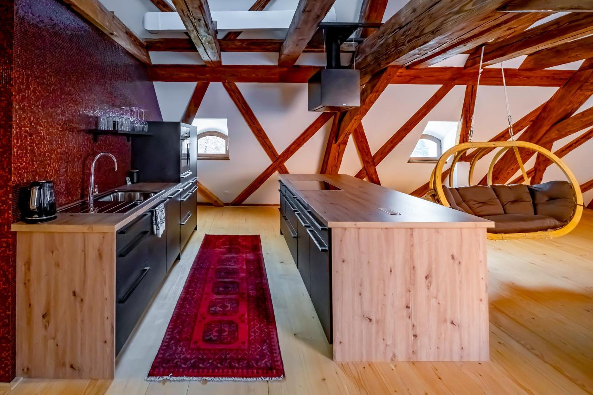 Knize Ferdinand Apartments Микулов Екстериор снимка